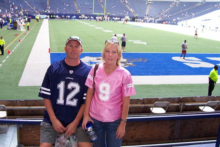 David and Tara Sloan at a Dallas Cowboys game in 2009.