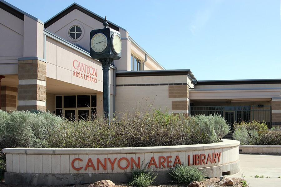 Canyon+Area+Library+to+host+teen+movie+night