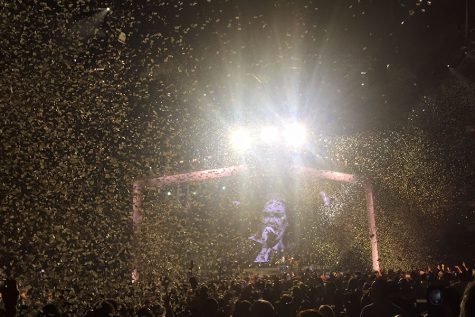 Confetti rained down as Adele performed Rolling in the Deep as an encore at her Aug. 16 concert.
