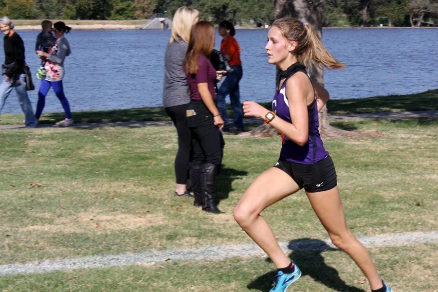 Sophomore Caitlynne Speegle runs during the District 3-5A Cross Country Meet in Amarillo.
